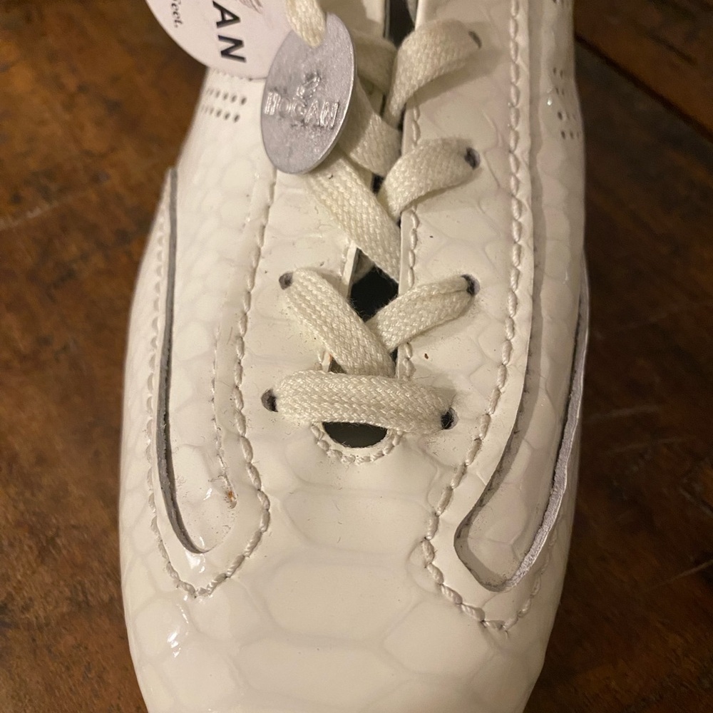NWOT Hogan leather trainers / sneakers. made in Italy - Picture 3 of 12